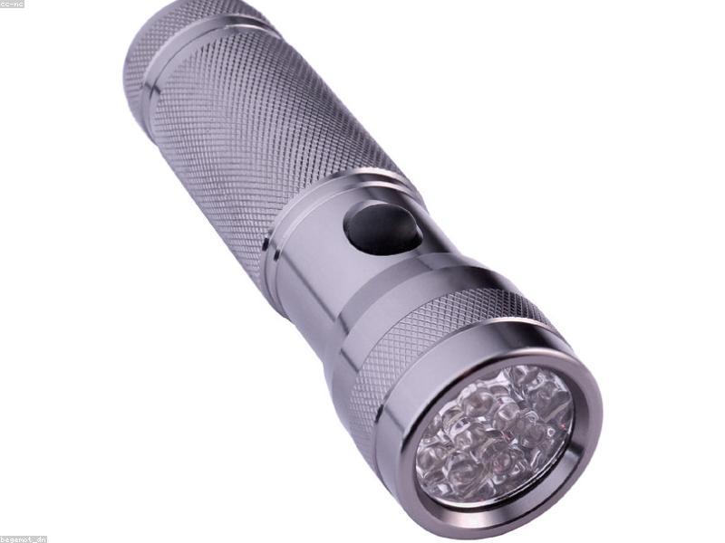 ไฟฉายและโคมไฟ